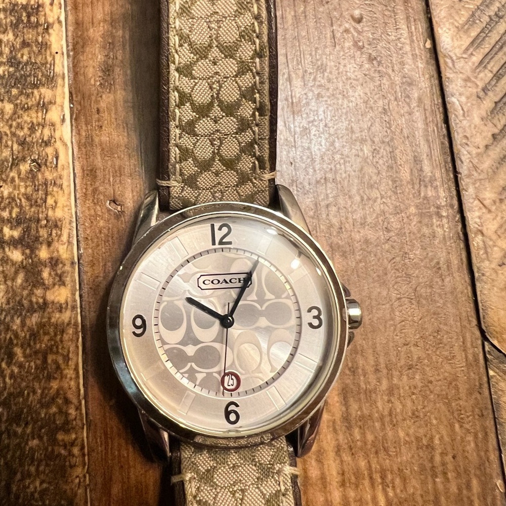 Coach watch